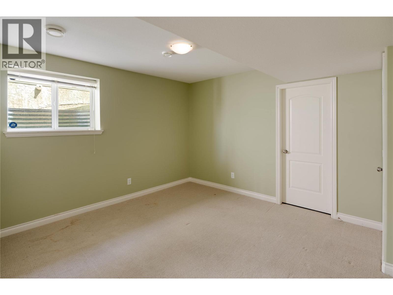 371 Mccarren Avenue, Kelowna, British Columbia  V1W 4W3 - Photo 29 - 10371615