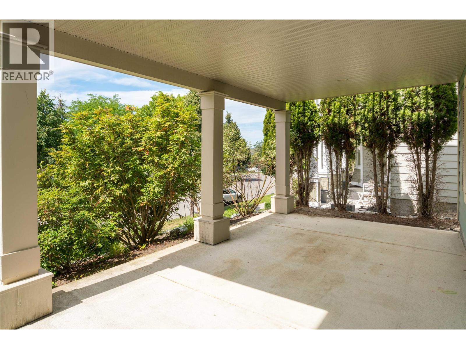 371 Mccarren Avenue, Kelowna, British Columbia  V1W 4W3 - Photo 32 - 10371615