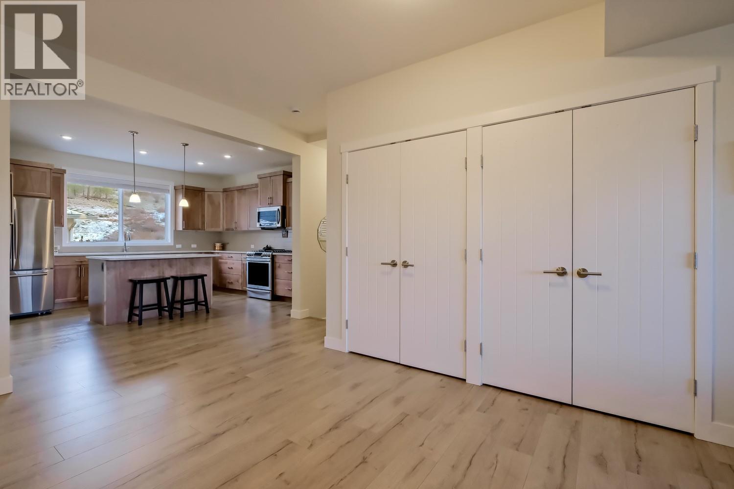 926 Holden Road, Penticton, British Columbia  V2A 9G6 - Photo 10 - 10372517