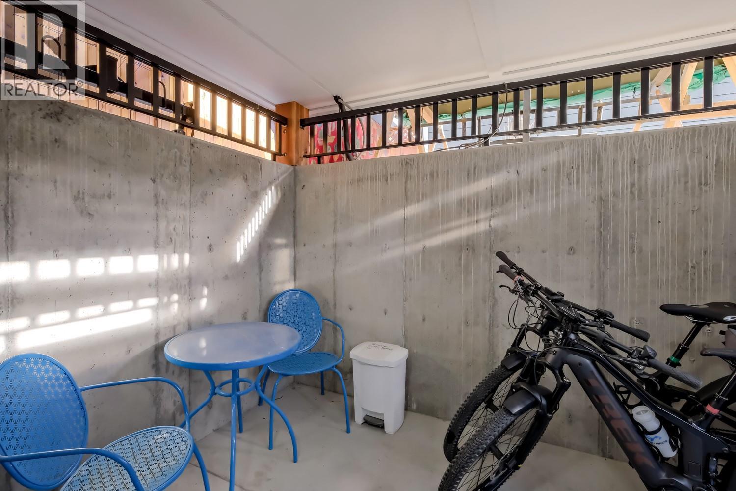 926 Holden Road, Penticton, British Columbia  V2A 9G6 - Photo 43 - 10372517