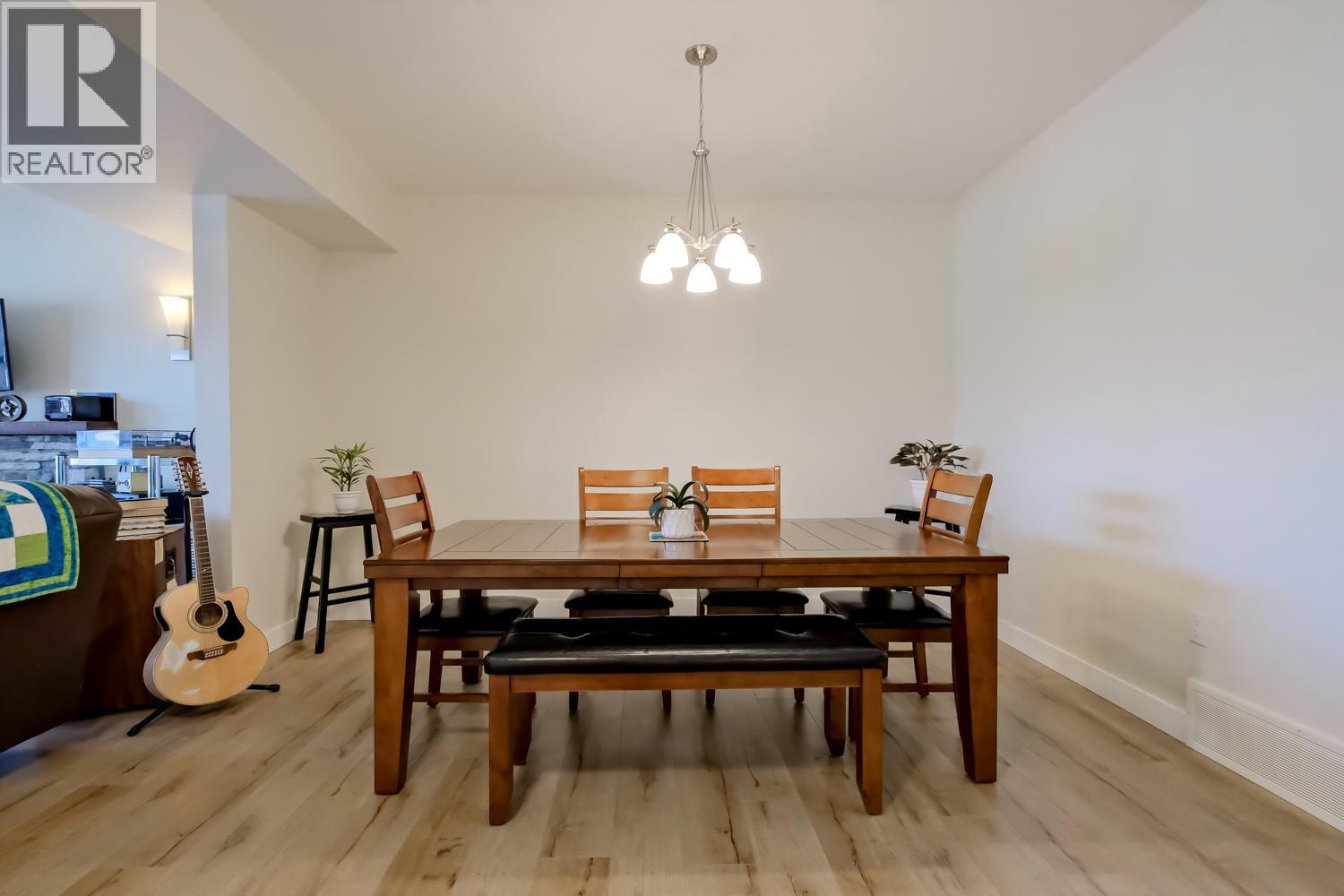 926 Holden Road, Penticton, British Columbia  V2A 9G6 - Photo 8 - 10372517