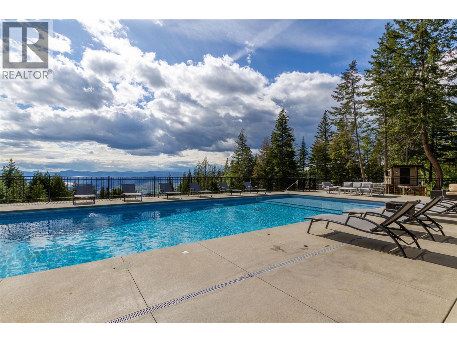 6032 Lynx Drive, Vernon, British Columbia  V1B 3J5 - Photo 68 - 10372524