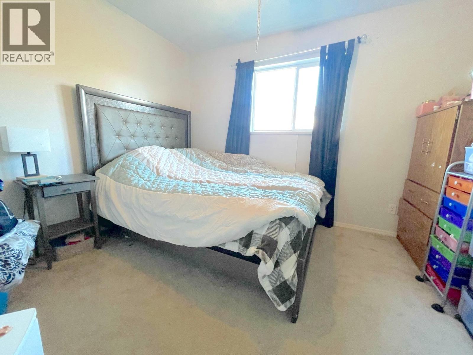 3703 9th Avenue, Castlegar, British Columbia  V1N 3T3 - Photo 10 - 10372538