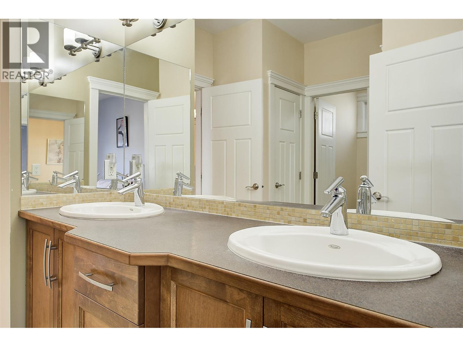 1251 Wilmot Avenue, Kelowna, British Columbia  V1P 1M1 - Photo 39 - 10372386
