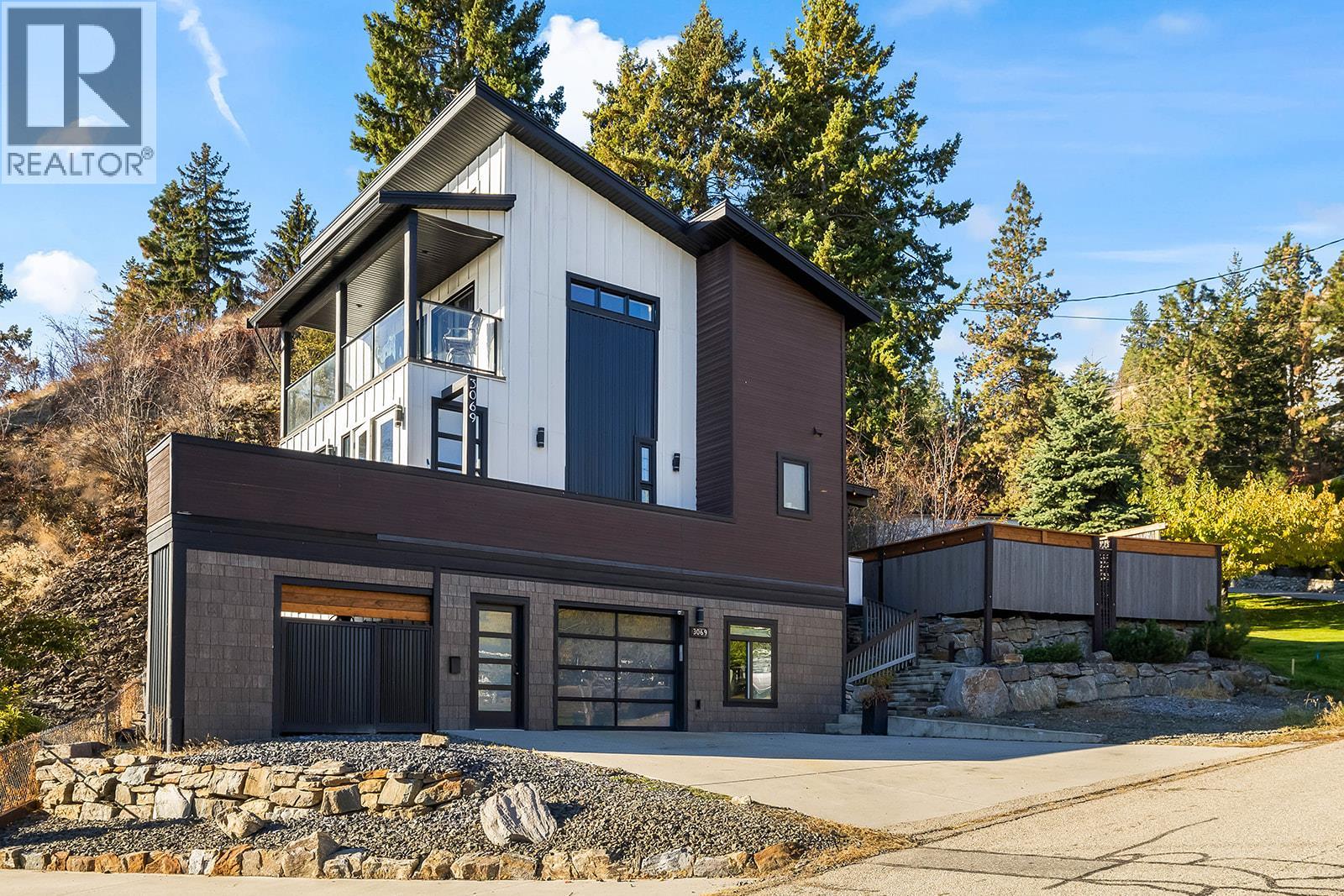 3069 Ourtoland Road, West Kelowna, British Columbia  V1Z 2J3 - Photo 1 - 10372534