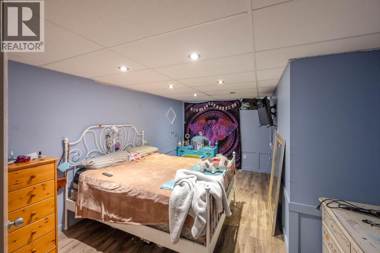 300 Jones Way Road, Oliver, British Columbia  V0H 1T5 - Photo 33 - 10372498