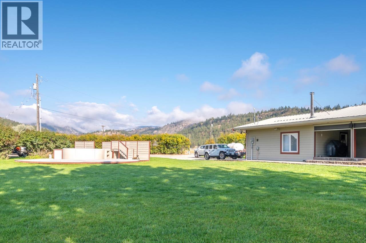 300 Jones Way Road, Oliver, British Columbia  V0H 1T5 - Photo 45 - 10372498