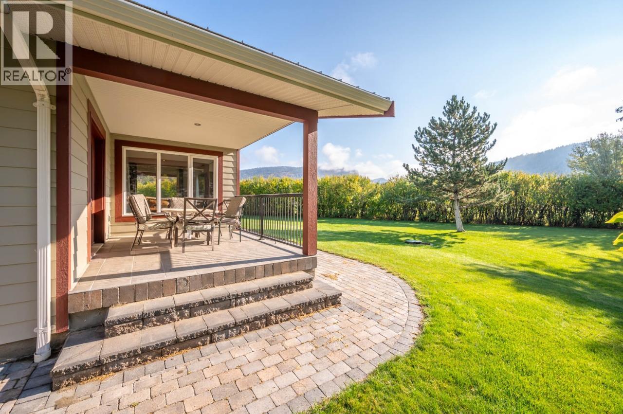 300 Jones Way Road, Oliver, British Columbia  V0H 1T5 - Photo 46 - 10372498