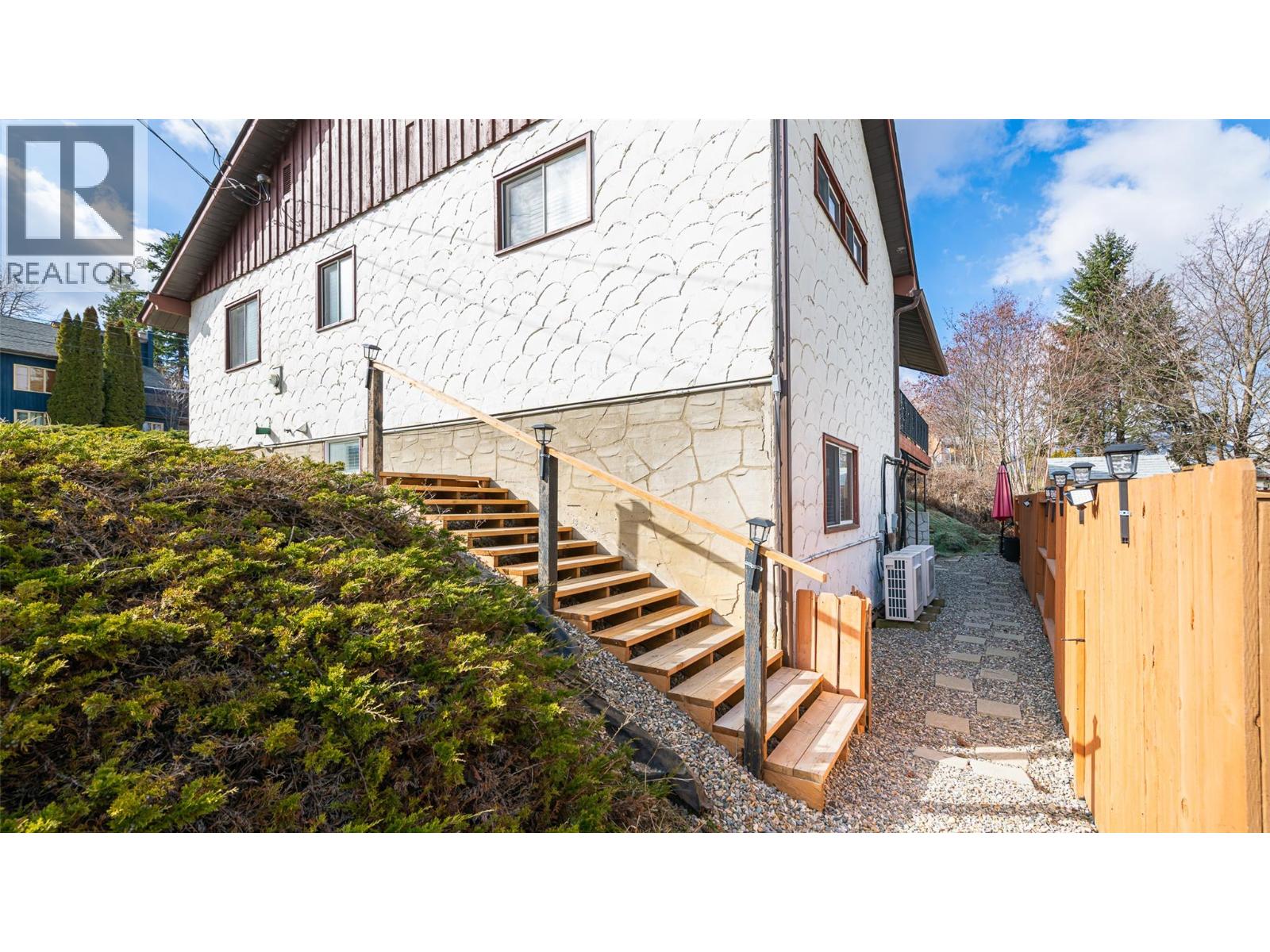 703 11th Avenue N, Creston, British Columbia  V0B 1G4 - Photo 35 - 10372190
