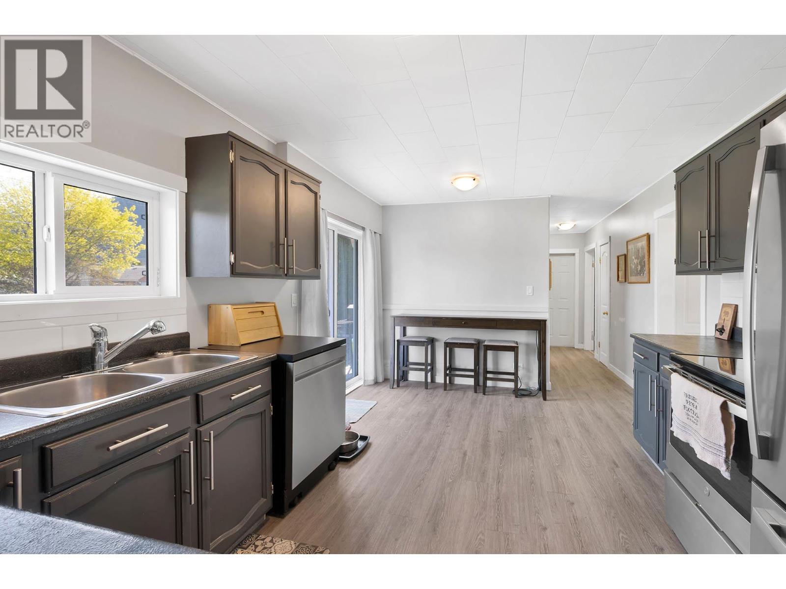327 Pine Street, Chase, British Columbia  V0E 1M0 - Photo 21 - 10372491
