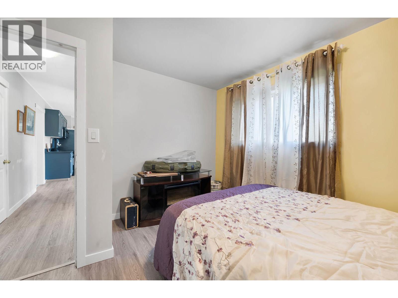 327 Pine Street, Chase, British Columbia  V0E 1M0 - Photo 37 - 10372491