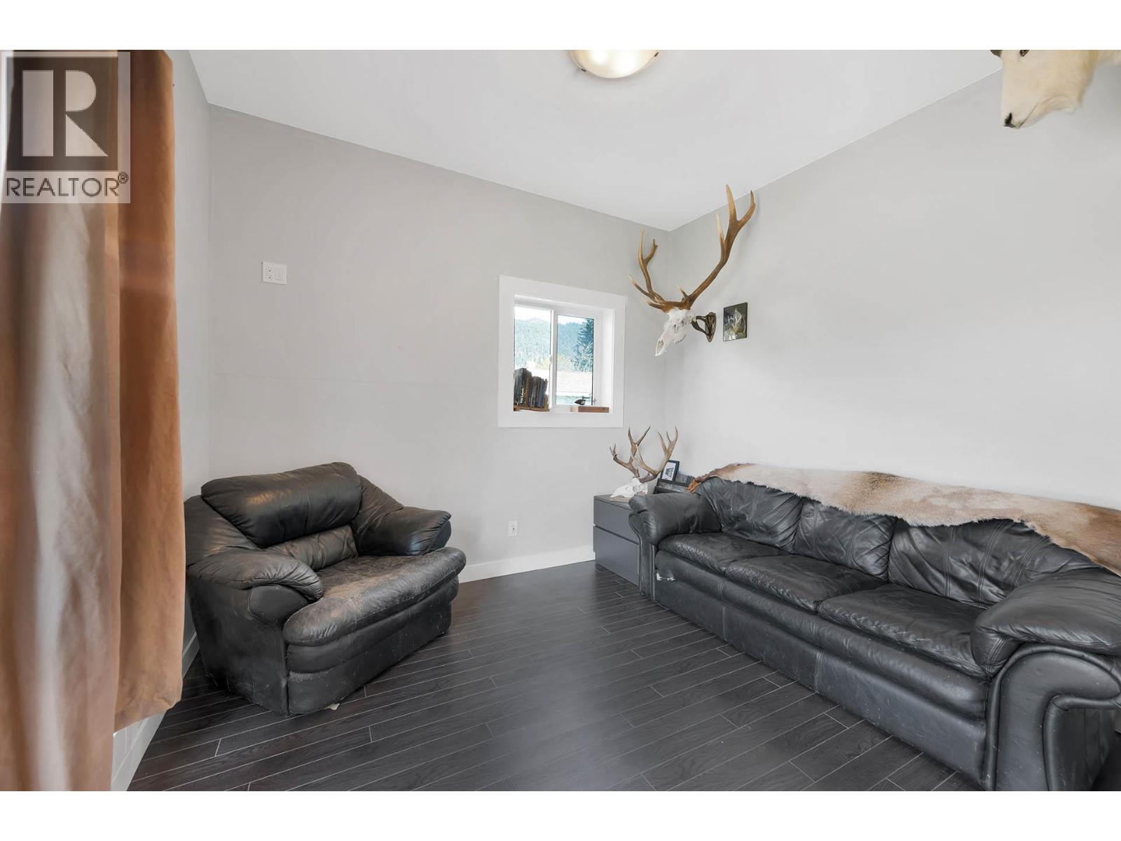 327 Pine Street, Chase, British Columbia  V0E 1M0 - Photo 39 - 10372491