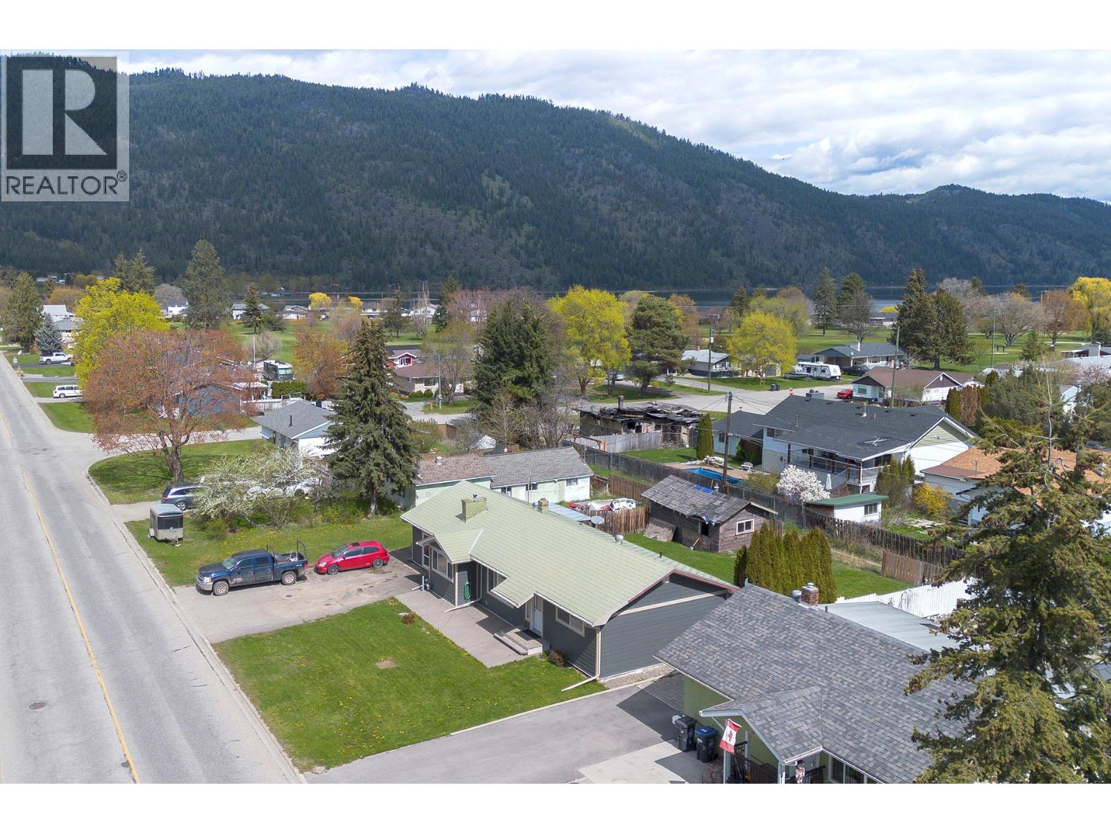 327 Pine Street, Chase, British Columbia  V0E 1M0 - Photo 44 - 10372491