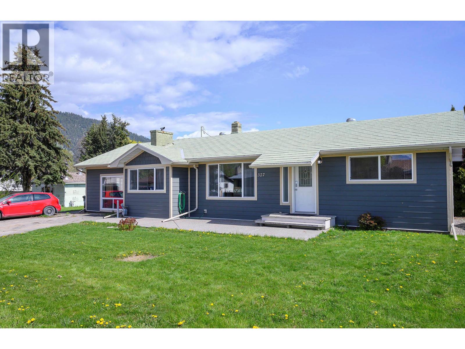 327 Pine Street, Chase, British Columbia  V0E 1M0 - Photo 45 - 10372491