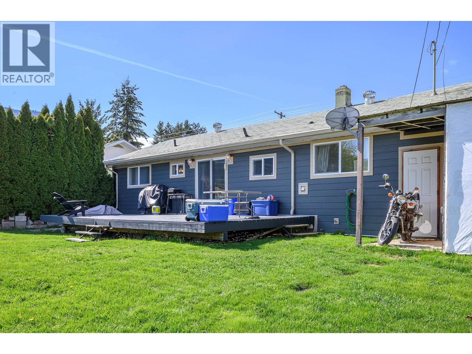 327 Pine Street, Chase, British Columbia  V0E 1M0 - Photo 52 - 10372491