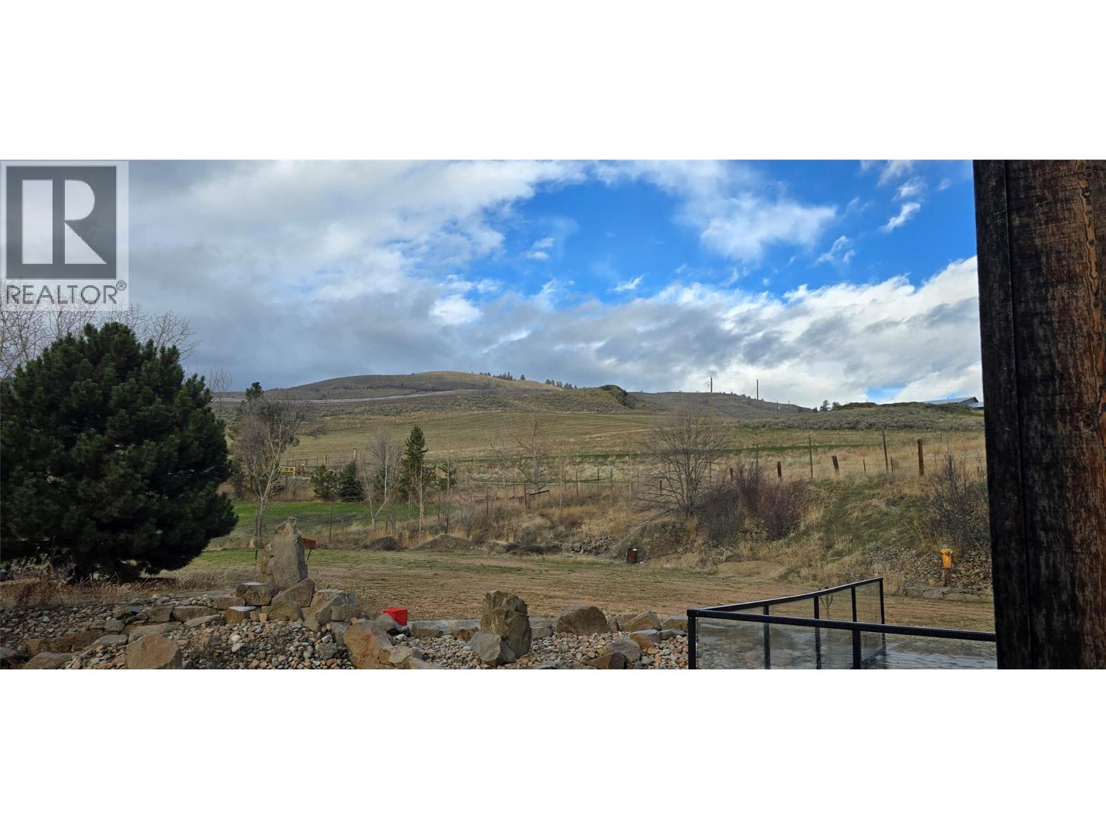 3111 Agnew Road, Vernon, British Columbia  V1H 1A1 - Photo 3 - 10371266
