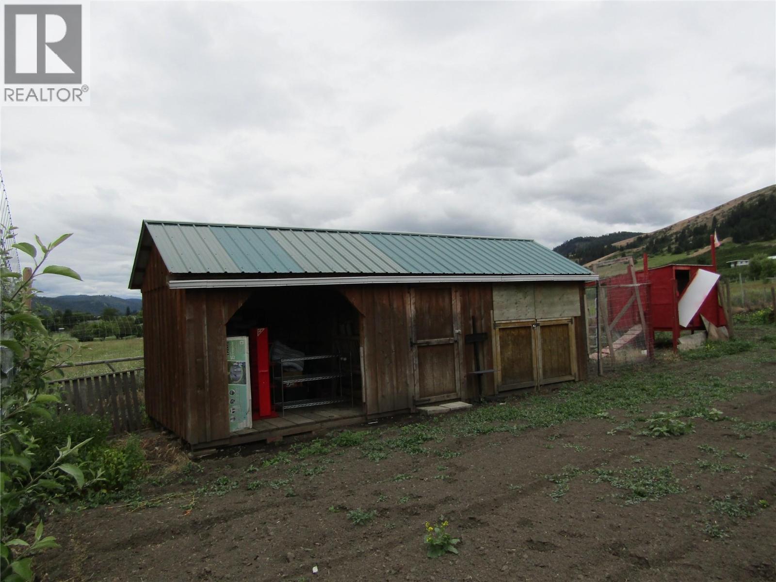 5940 Spencer Road, Grand Forks, British Columbia  V0H 1H5 - Photo 11 - 10372462