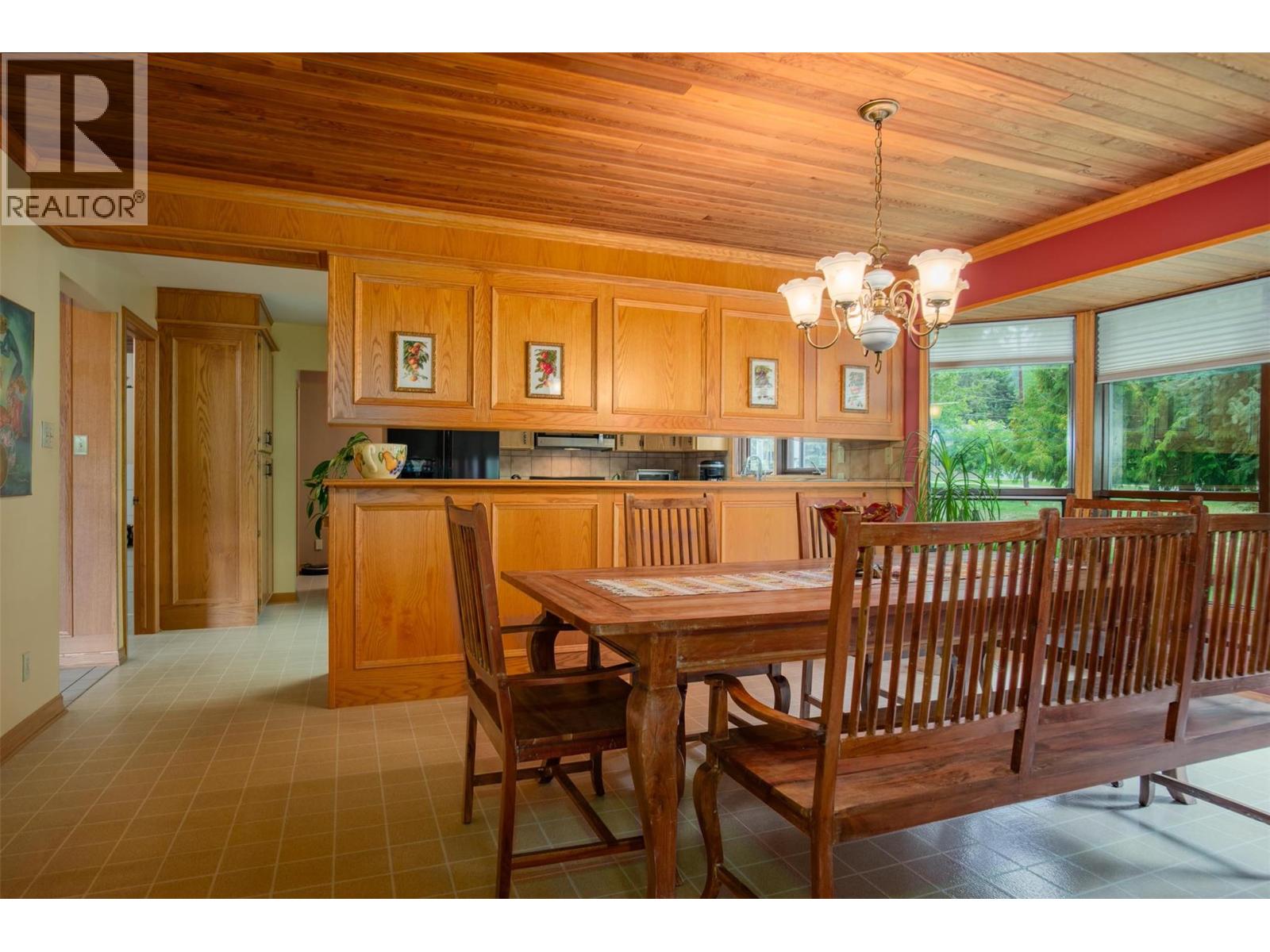 25 Wilson Road, Christina Lake, British Columbia  V0H 1E0 - Photo 12 - 10372571