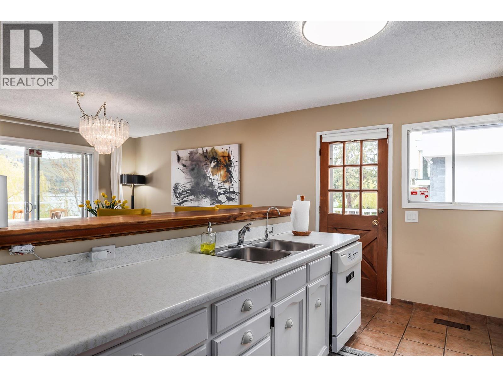 8291 Okanagan Landing Road, Vernon, British Columbia  V1H 1J5 - Photo 11 - 10372593