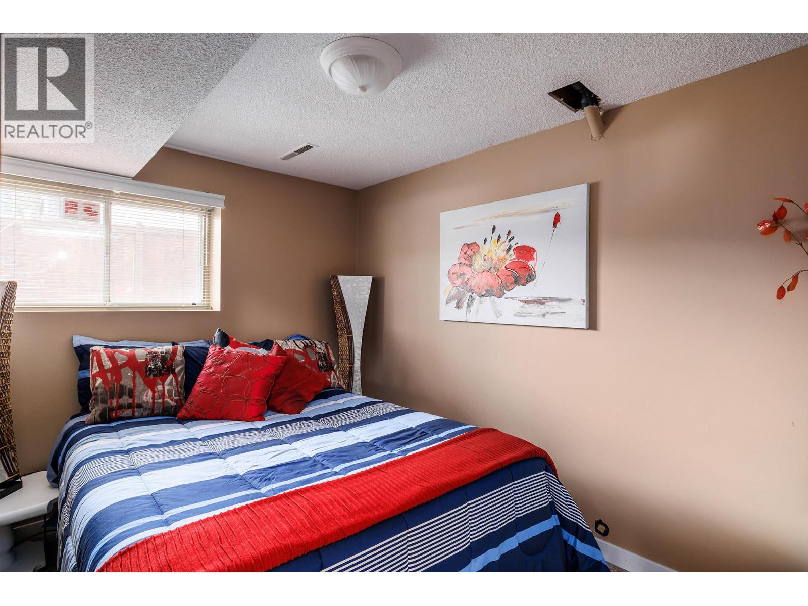 8291 Okanagan Landing Road, Vernon, British Columbia  V1H 1J5 - Photo 17 - 10372593