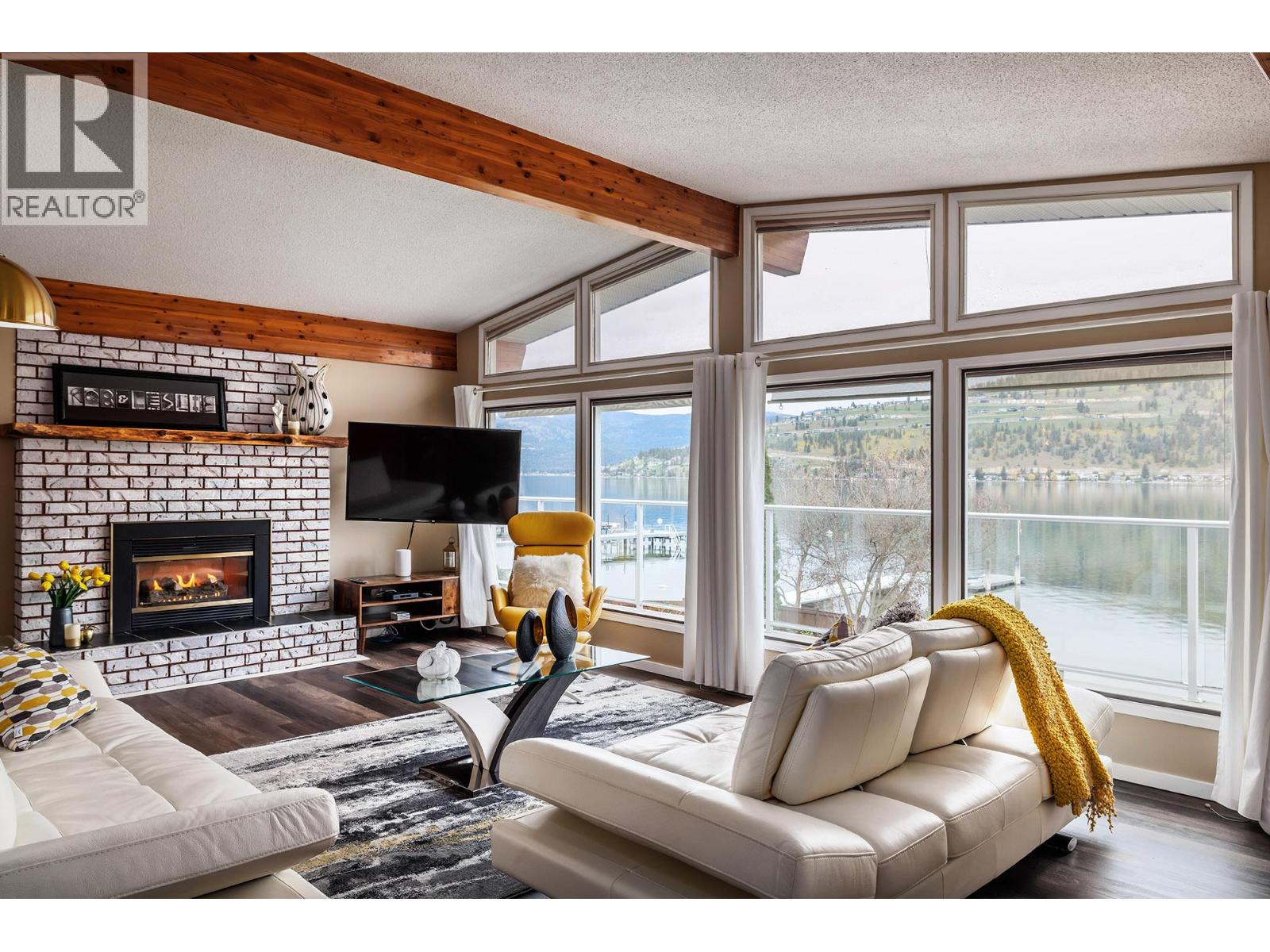 8291 Okanagan Landing Road, Vernon, British Columbia  V1H 1J5 - Photo 4 - 10372593