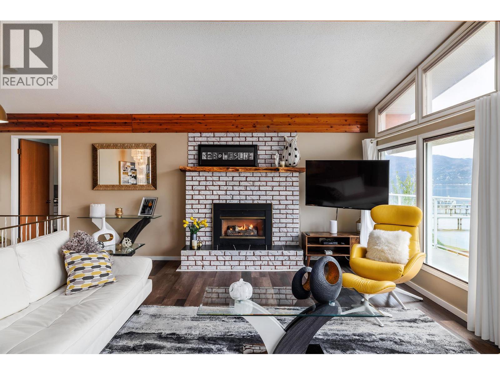 8291 Okanagan Landing Road, Vernon, British Columbia  V1H 1J5 - Photo 6 - 10372593