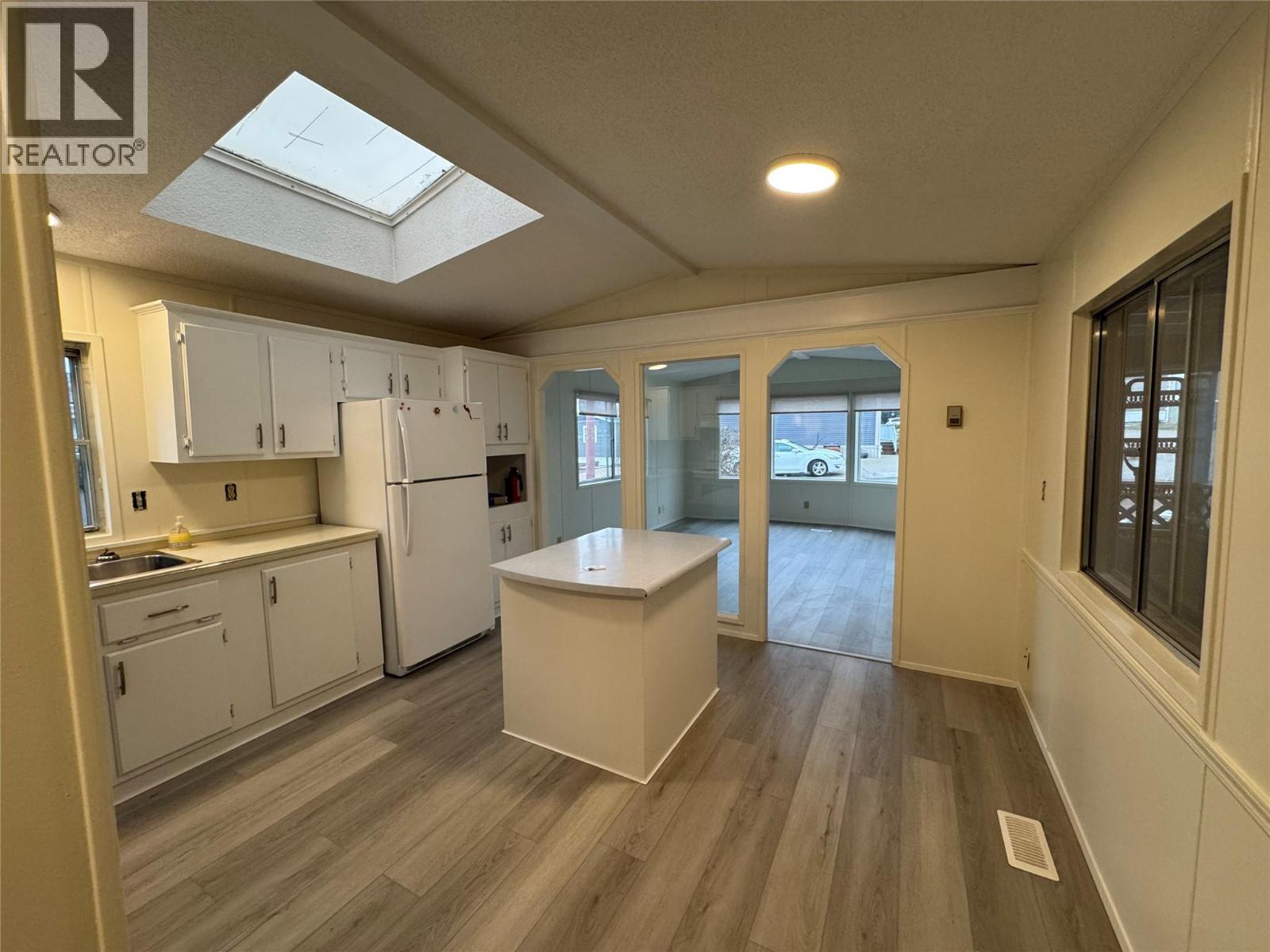 1600 43 Avenue Unit# 32, Vernon, British Columbia  V1T 9G6 - Photo 15 - 10364709