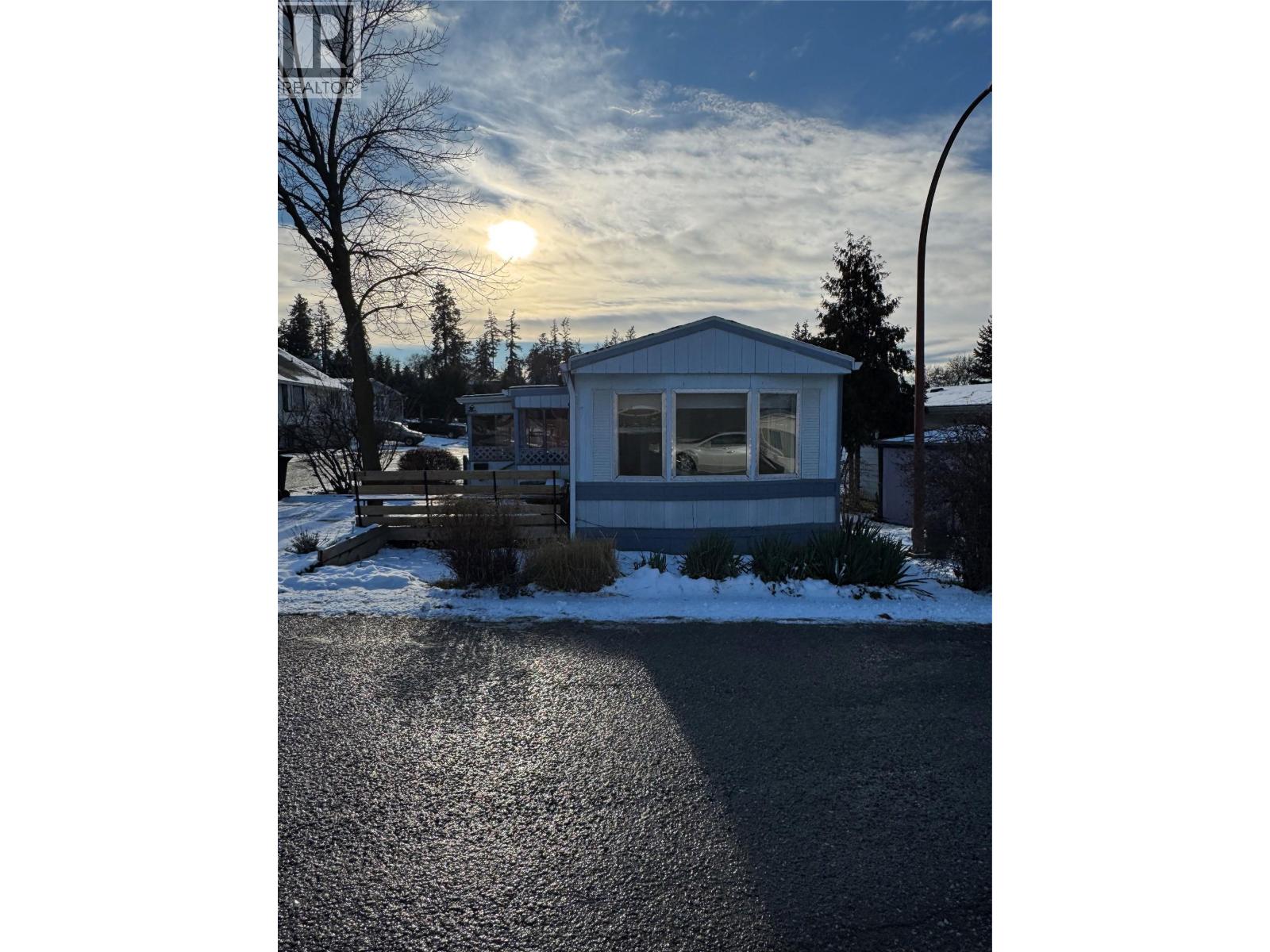 1600 43 Avenue Unit# 32, Vernon, British Columbia  V1T 9G6 - Photo 4 - 10364709