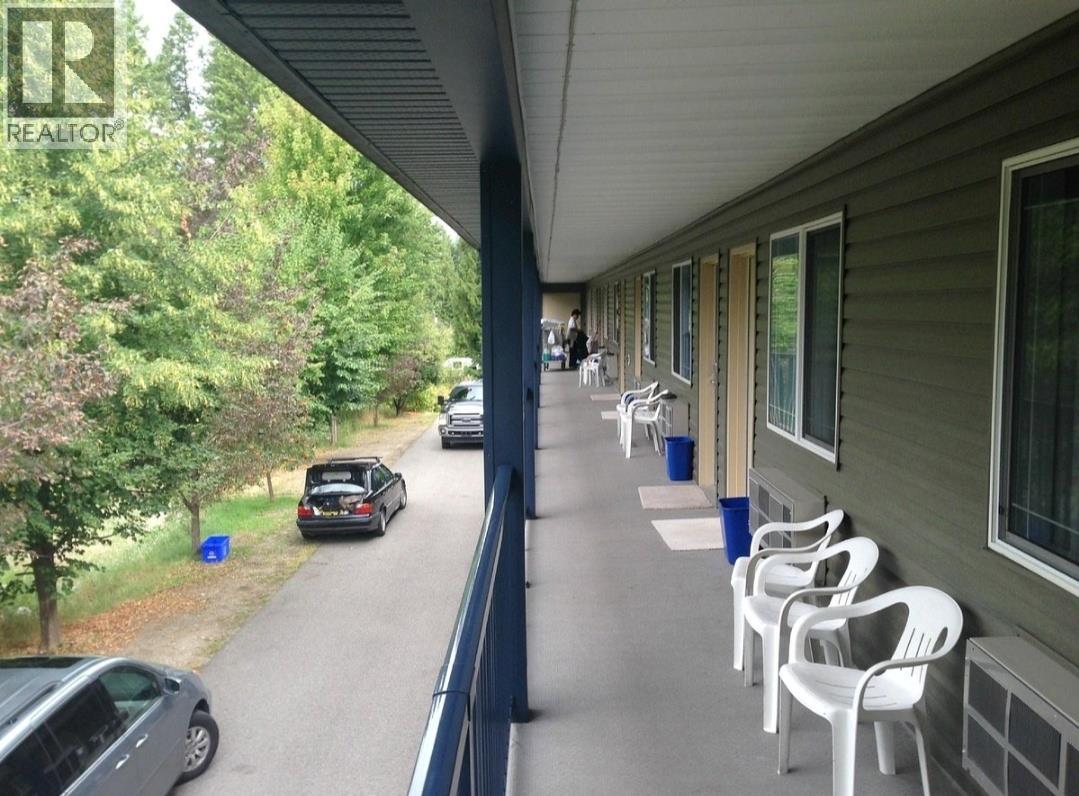 2037 Hunter Frontage Road, Christina Lake, British Columbia  V0H 1E2 - Photo 10 - 10372567