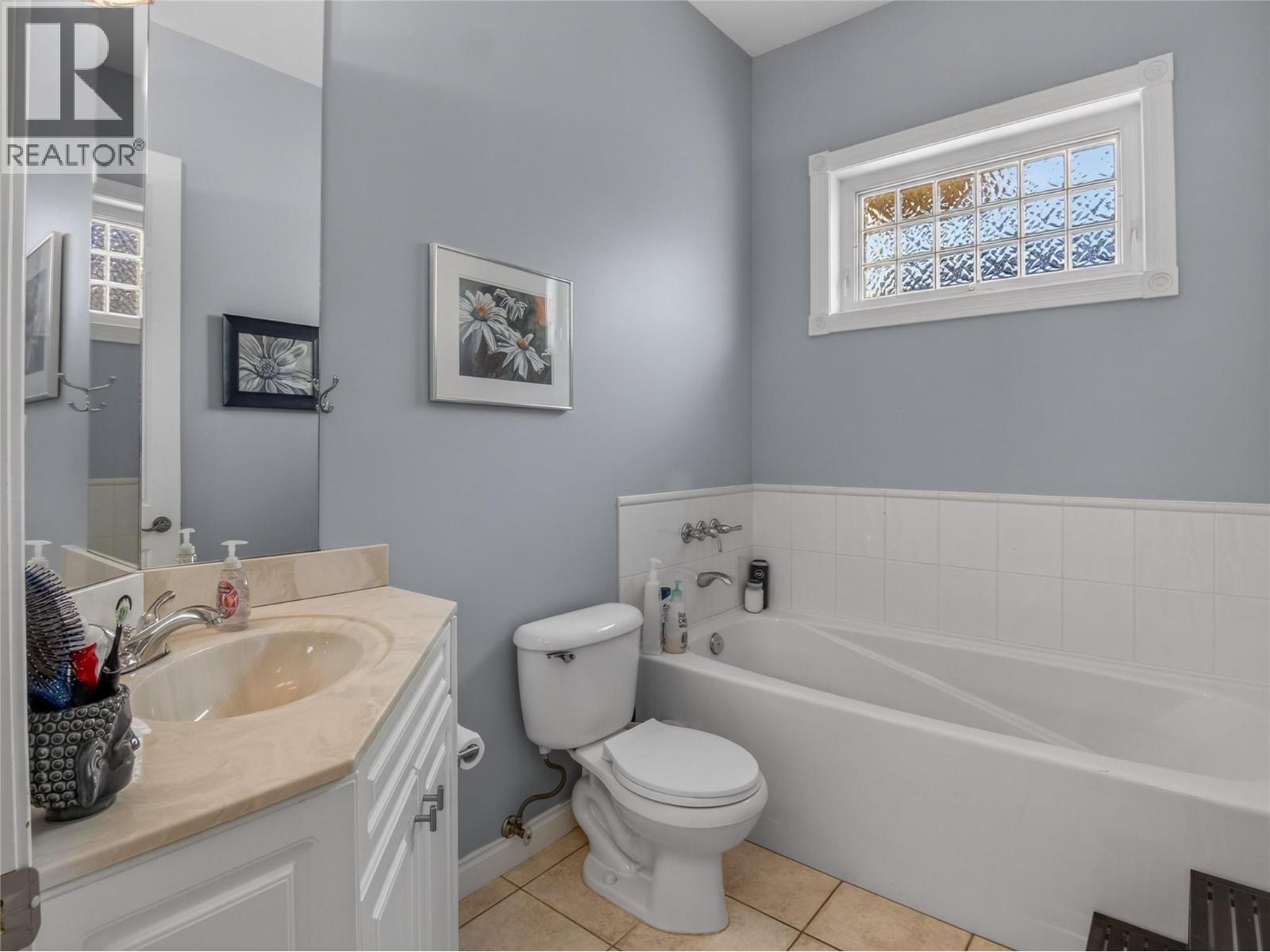 3980 Finnerty Road, Penticton, British Columbia  V2A 8W2 - Photo 37 - 10371506