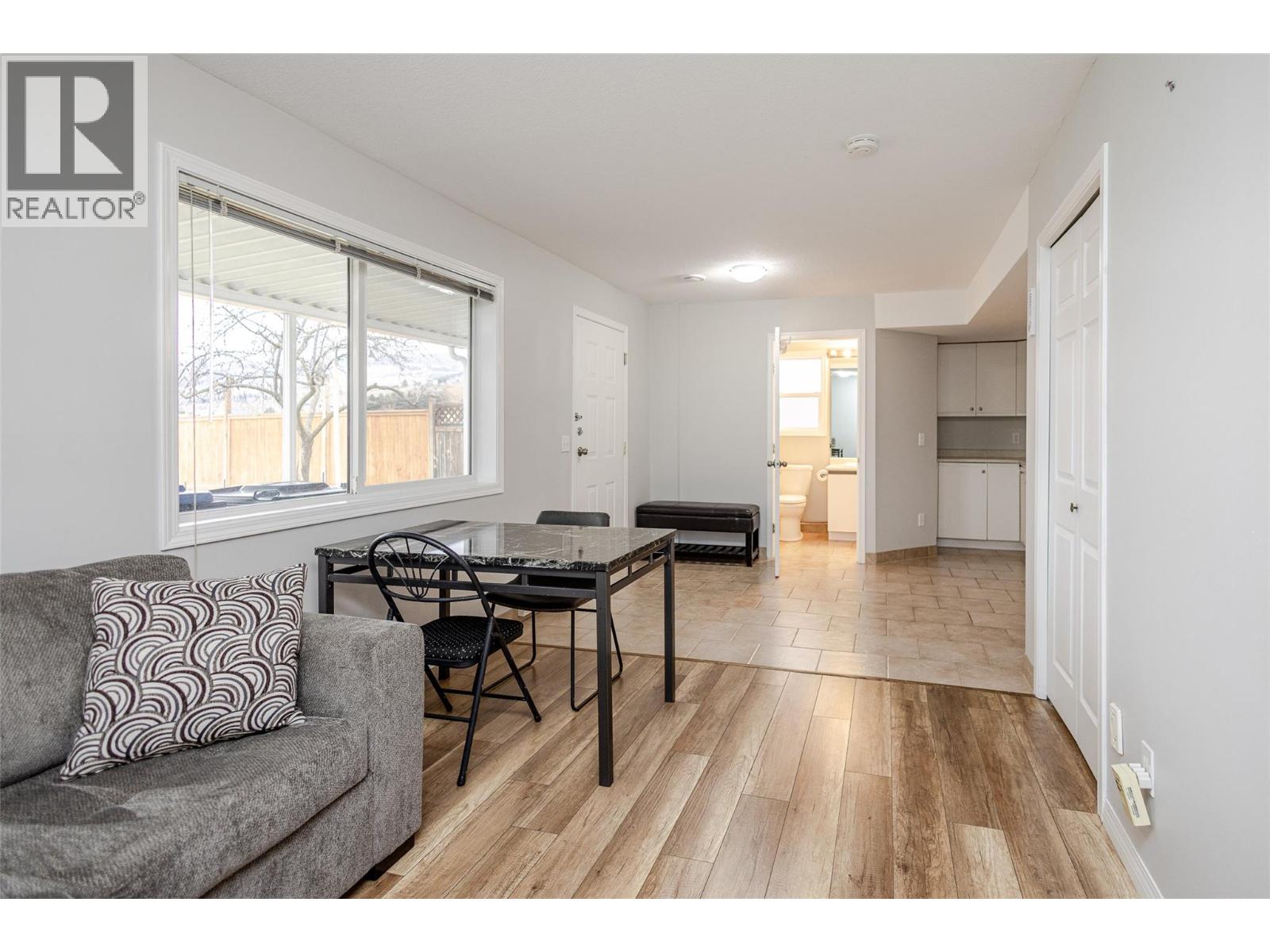 540 Klassen Road, Kelowna, British Columbia  V1X 7P3 - Photo 11 - 10372614