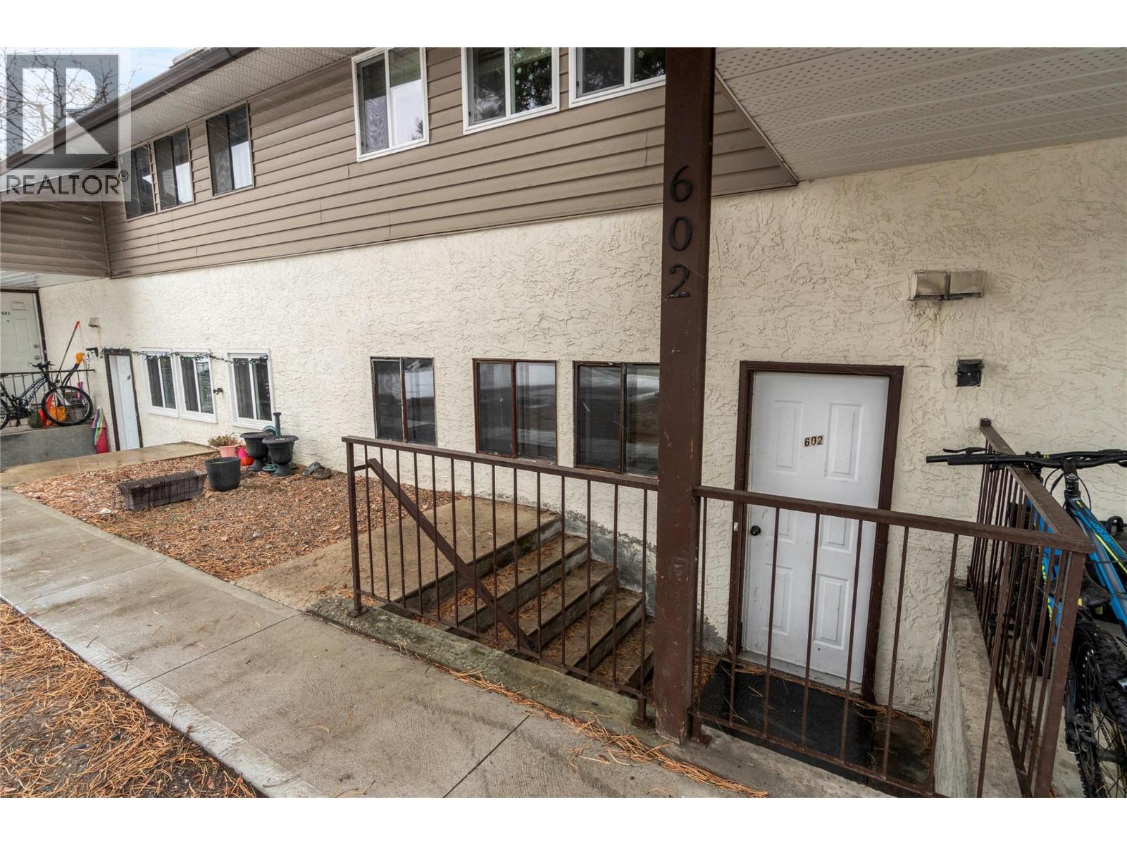 1451 1 Avenue Ne Unit# 602, Salmon Arm, British Columbia  V1E 1N9 - Photo 4 - 10372183