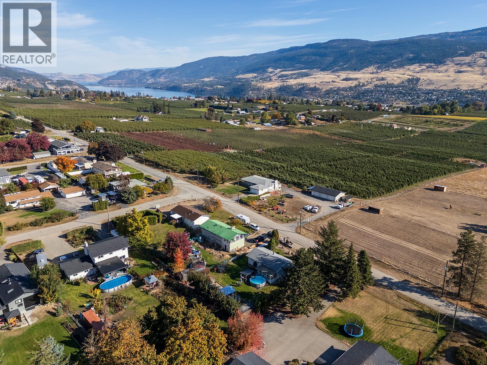 10350 Chase Road, Lake Country, British Columbia  V4V 1K7 - Photo 4 - 10372505