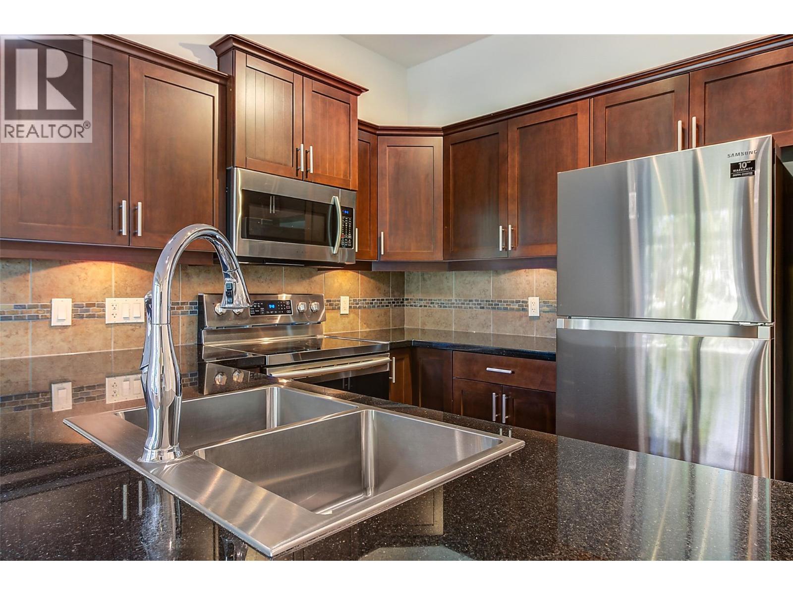 3521 Carrington Road Unit# 209, West Kelowna, British Columbia  V4T 2Z8 - Photo 3 - 10372609