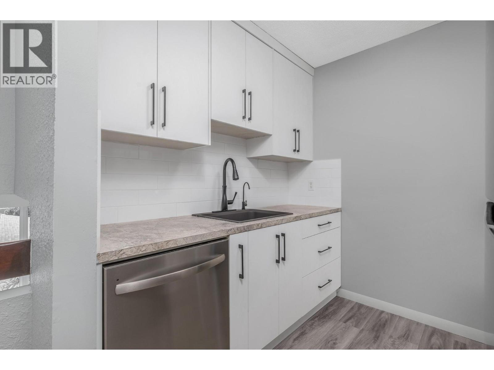3800 40 Avenue Unit# 49, Vernon, British Columbia  V1T 6S3 - Photo 6 - 10372550