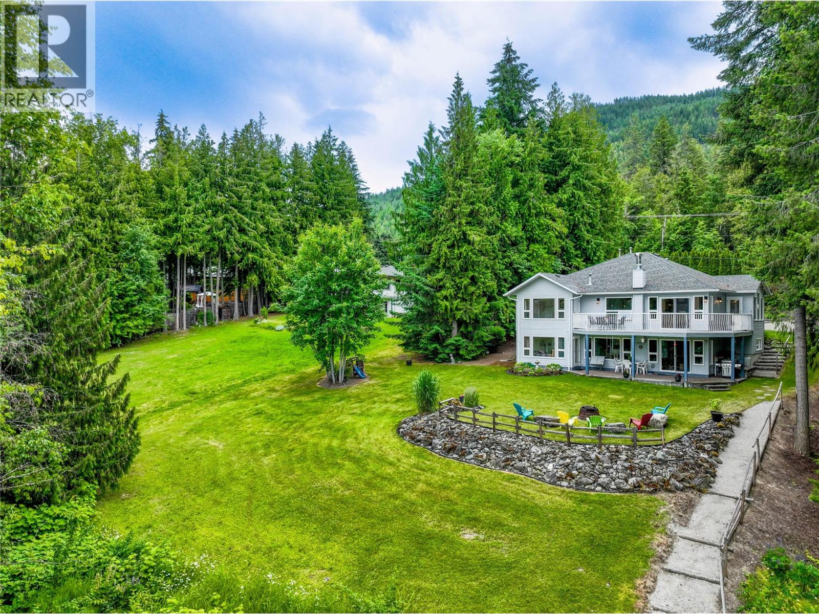4283 Eagle Bay Road, Eagle Bay, British Columbia  V0E 1T0 - Photo 10 - 10372364