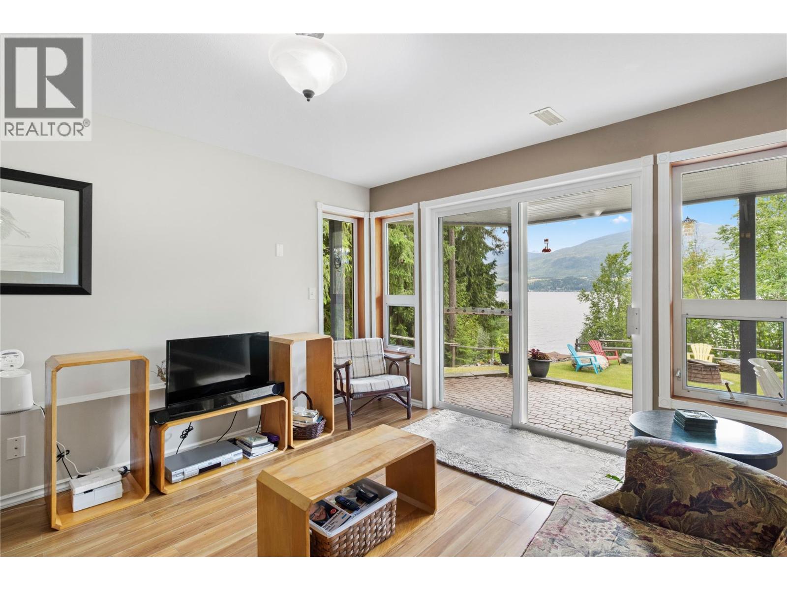 4283 Eagle Bay Road, Eagle Bay, British Columbia  V0E 1T0 - Photo 48 - 10372364