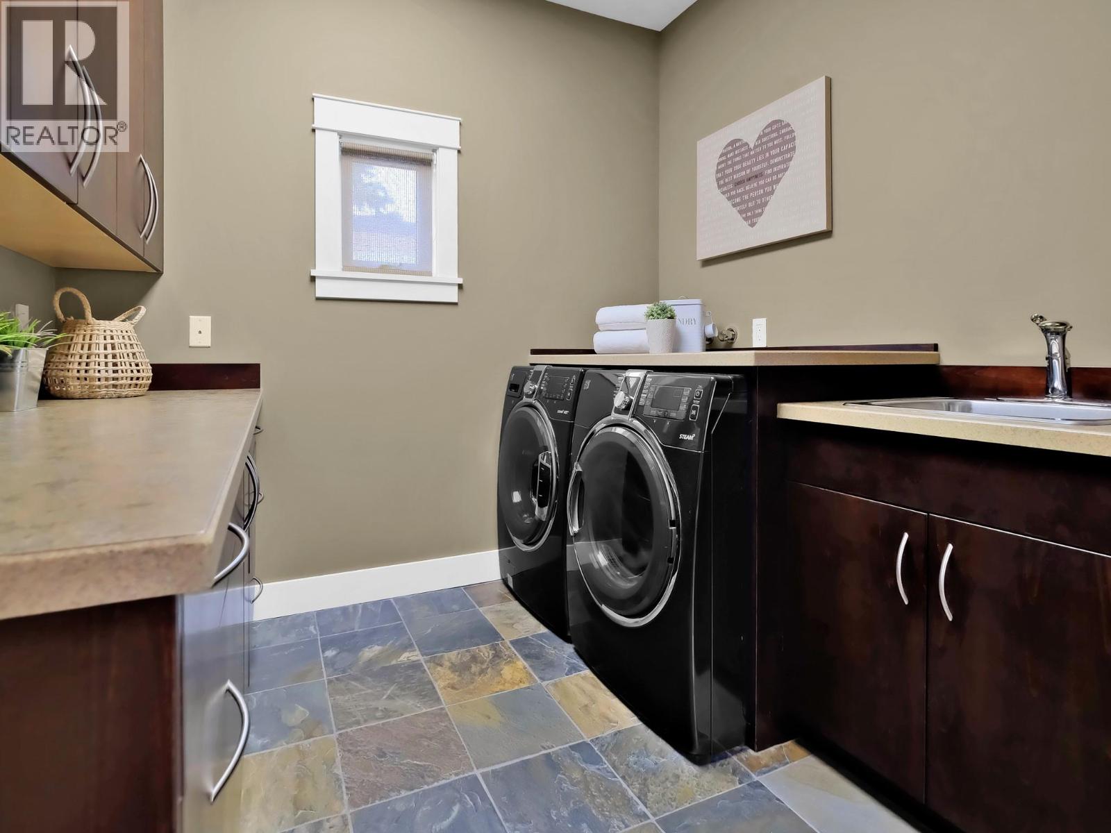 162 Vancouver Place, Penticton, British Columbia  V2A 1A7 - Photo 22 - 10372652