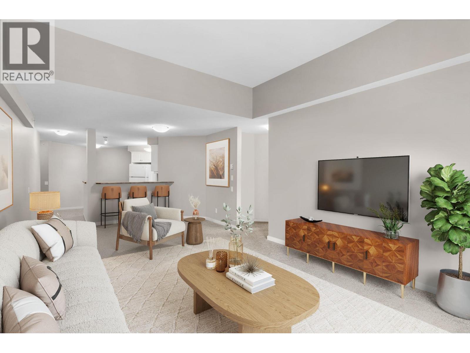 515 Houghton Road Unit# 311, kelowna, British Columbia