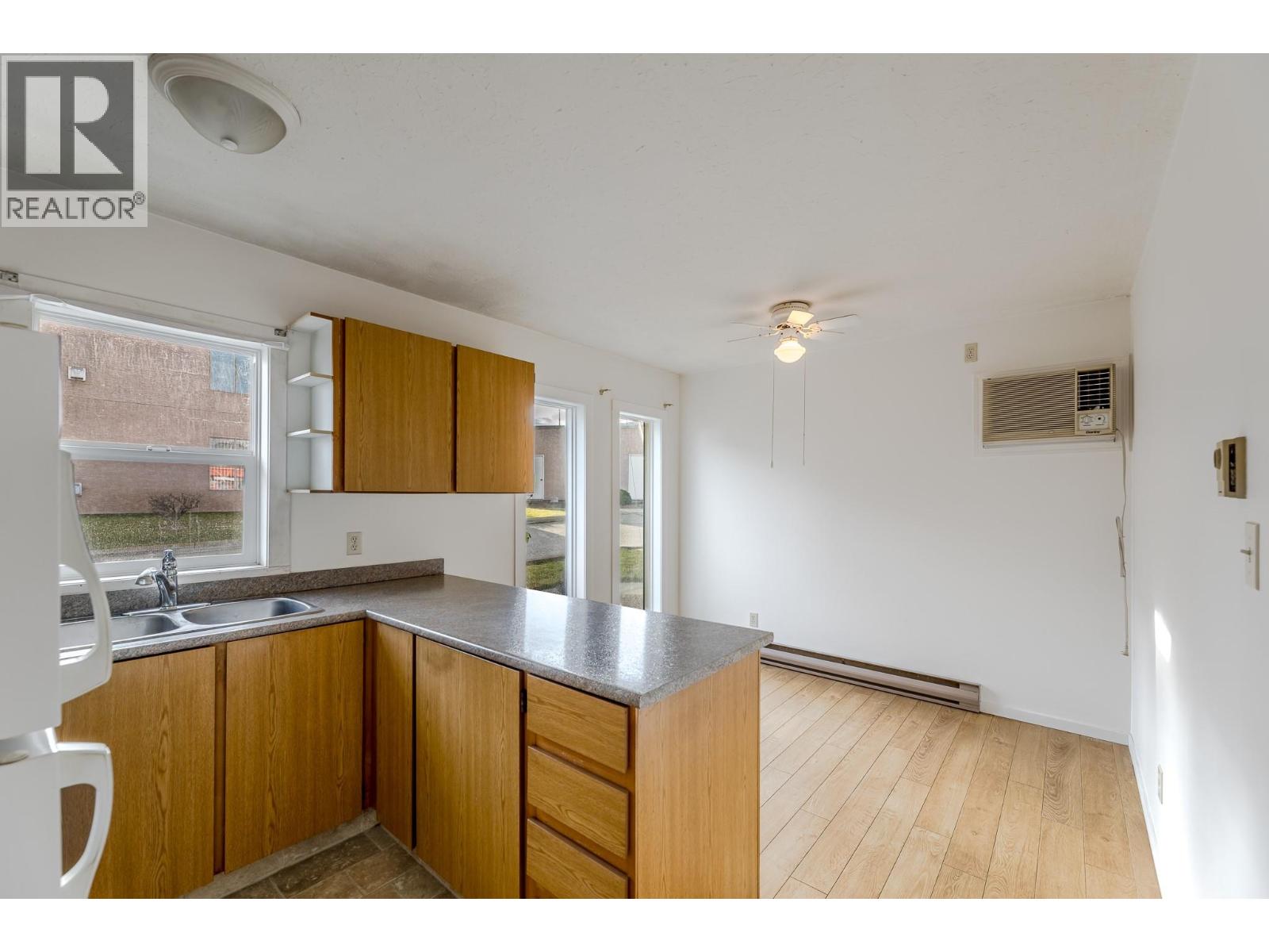 8010 Vedette Drive Unit# 1, Osoyoos, British Columbia  V0H 1Z2 - Photo 8 - 10372518