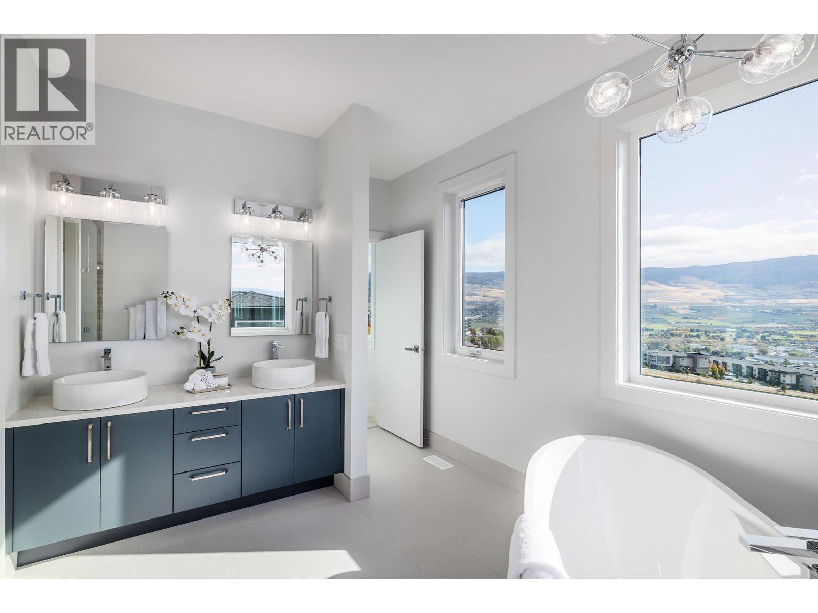 789 Carleton Street, Kelowna, British Columbia  V1V 0A8 - Photo 33 - 10372572