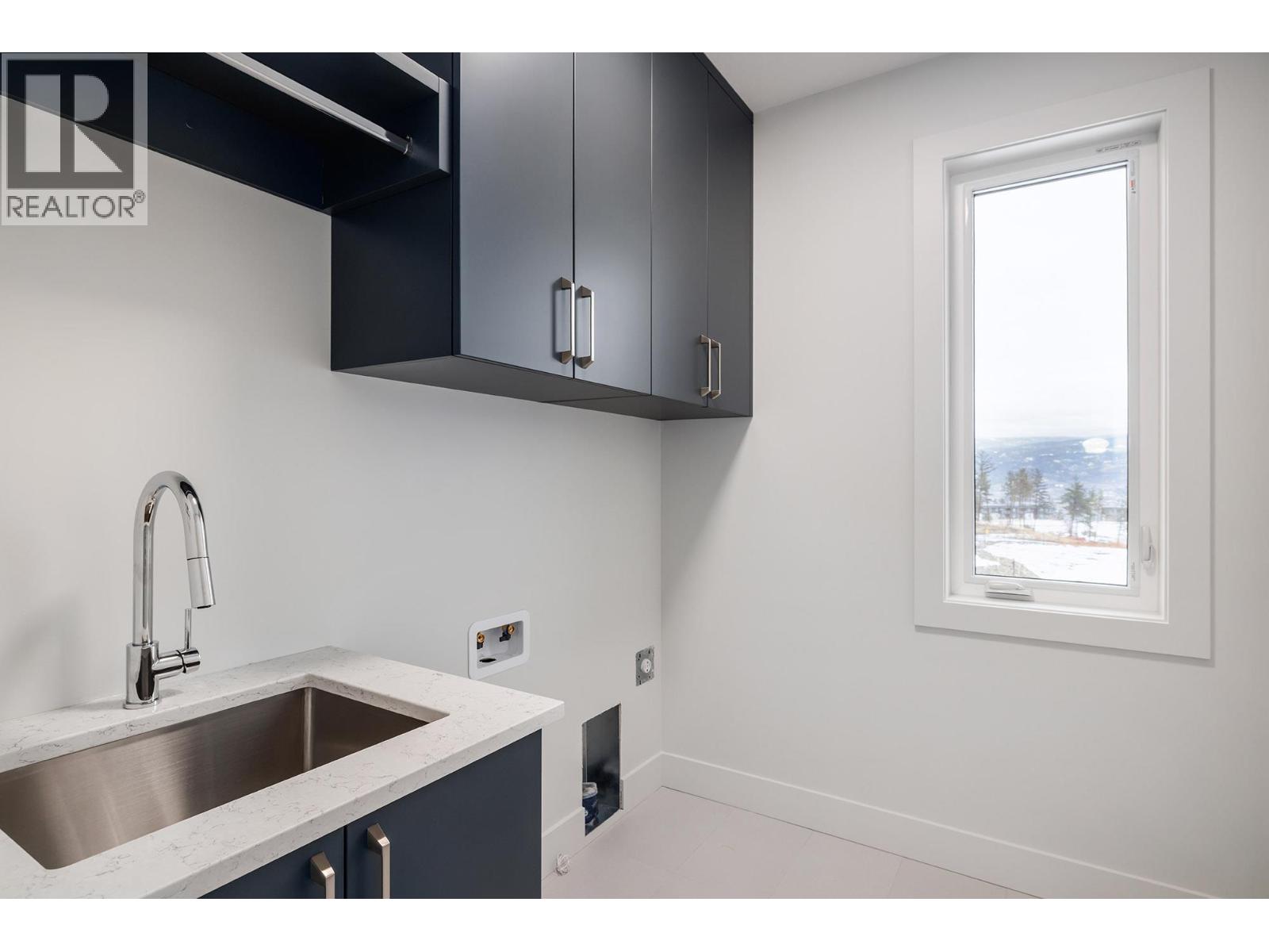 789 Carleton Street, Kelowna, British Columbia  V1V 0A8 - Photo 42 - 10372572