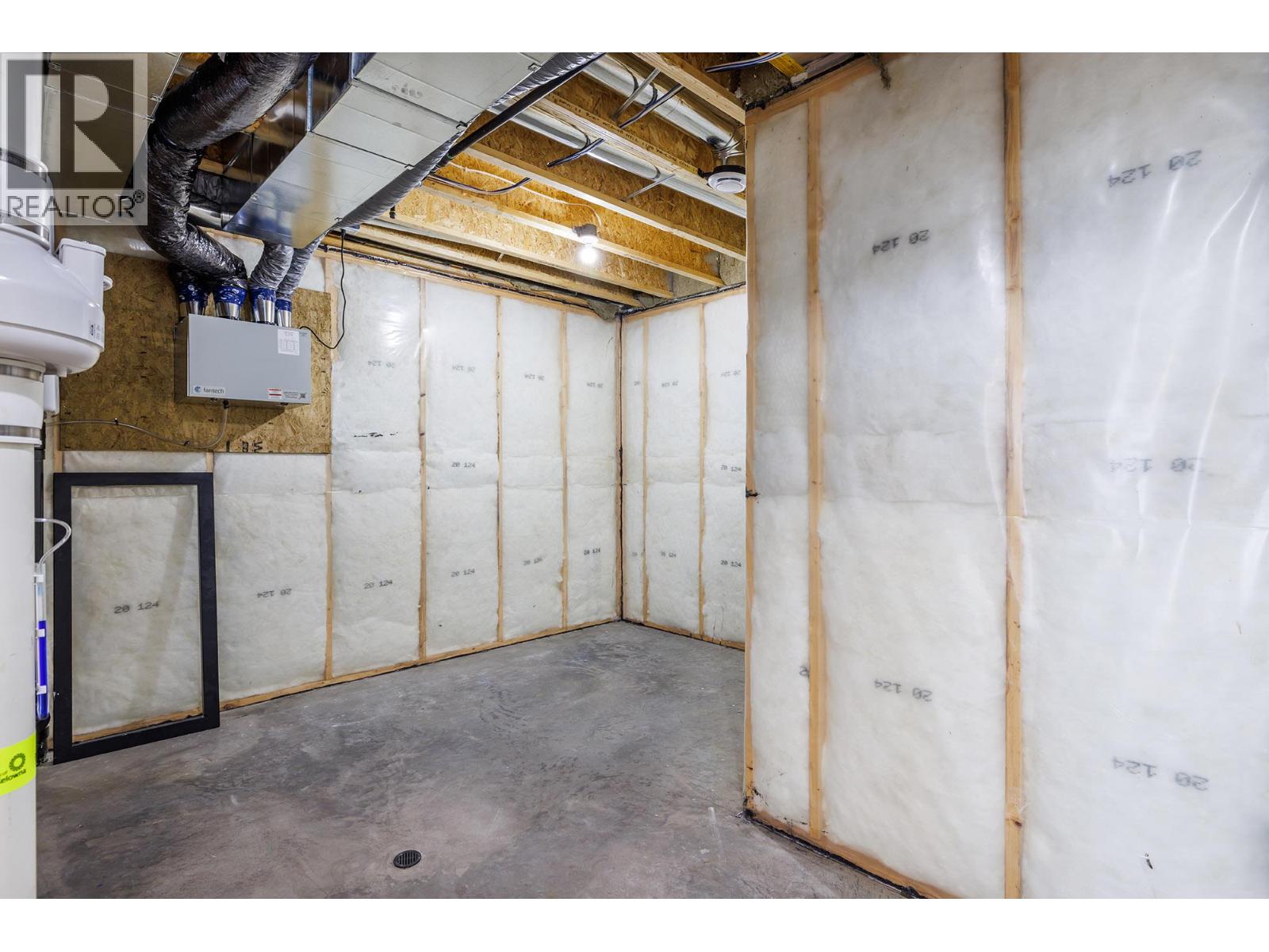 789 Carleton Street, Kelowna, British Columbia  V1V 0A8 - Photo 47 - 10372572