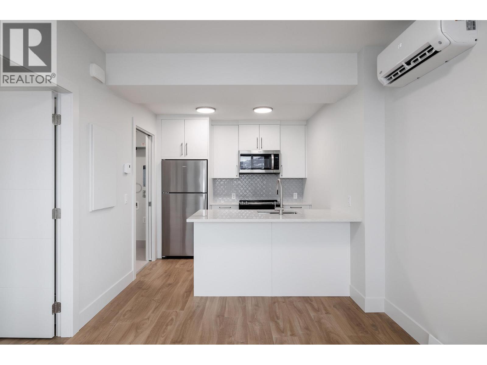 789 Carleton Street, Kelowna, British Columbia  V1V 0A8 - Photo 49 - 10372572