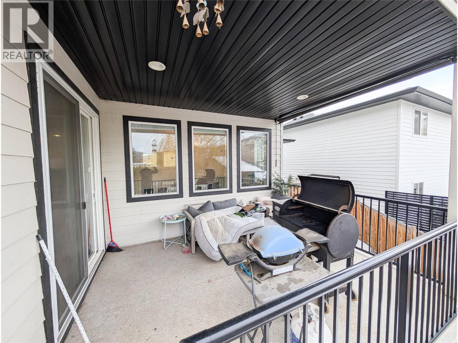 2710 Beachmount Crescent, Kamloops, British Columbia  V2B 0E6 - Photo 28 - 10372082