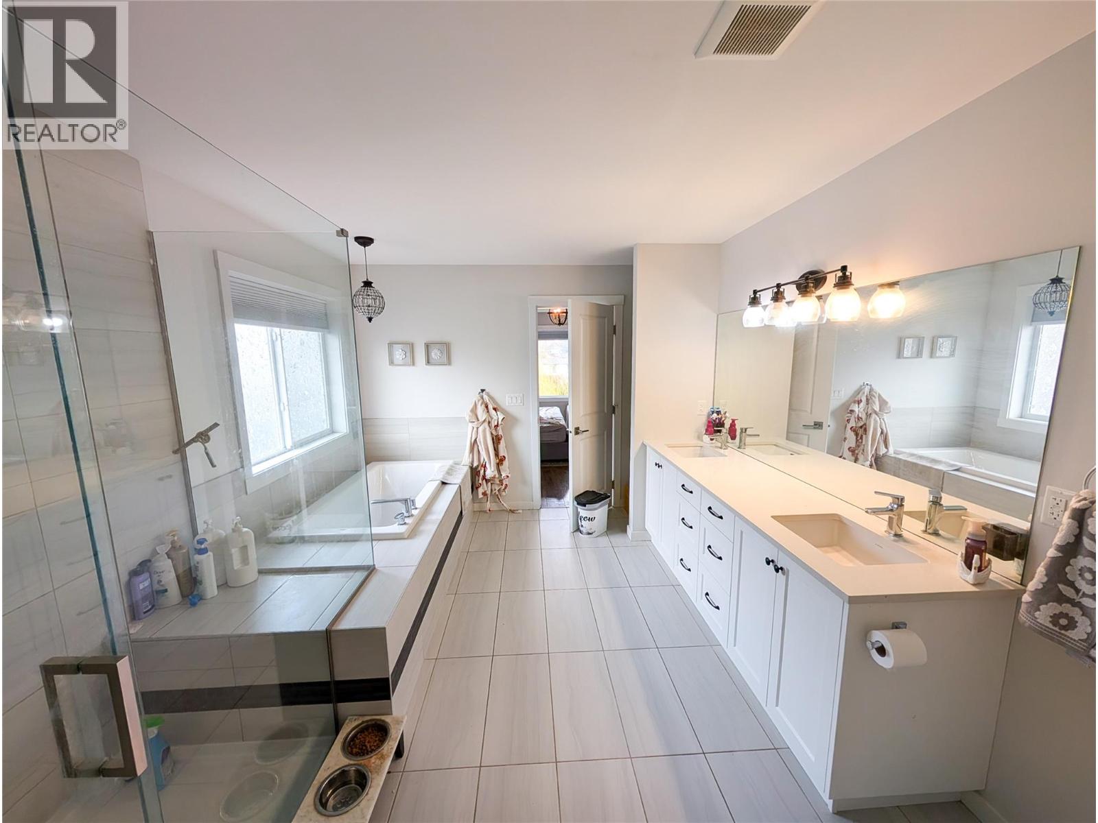 2710 Beachmount Crescent, Kamloops, British Columbia  V2B 0E6 - Photo 64 - 10372082