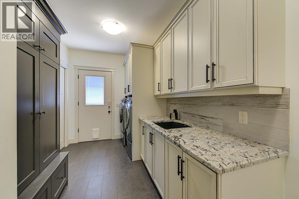 425 Audubon Court, Kelowna, British Columbia  V1W 5K3 - Photo 25 - 10372545