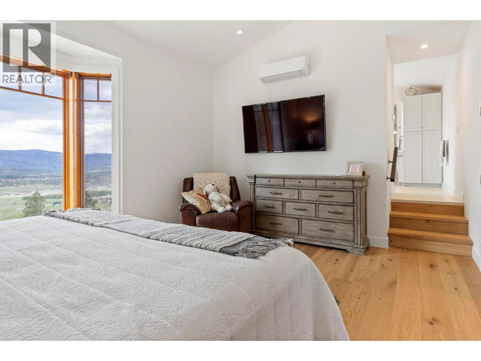 5774 Deadpine Drive, Kelowna, British Columbia  V1P 1A3 - Photo 29 - 10372291