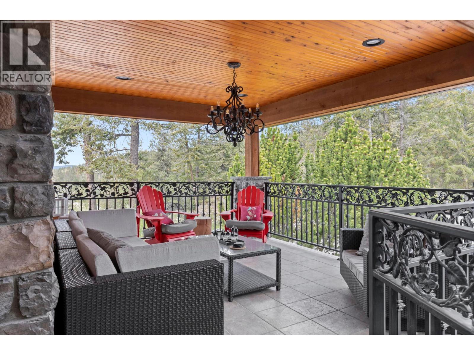 5774 Deadpine Drive, Kelowna, British Columbia  V1P 1A3 - Photo 40 - 10372291
