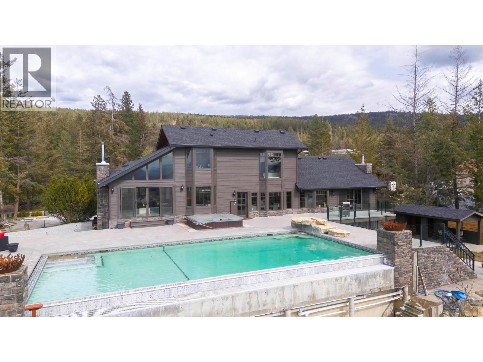 5774 Deadpine Drive, Kelowna, British Columbia  V1P 1A3 - Photo 45 - 10372291